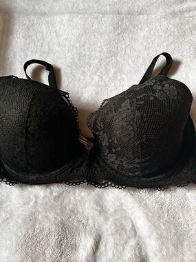 Victoria's Secret Black Lace Push-Up Bra